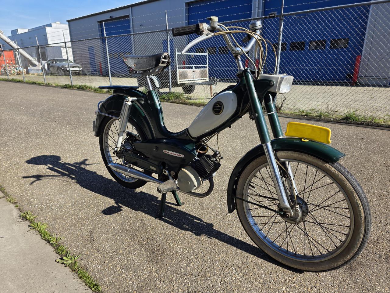 Mooie oldtimer Sparta-matic uit 1969. Met een goed lopende 48cc JLO motor.