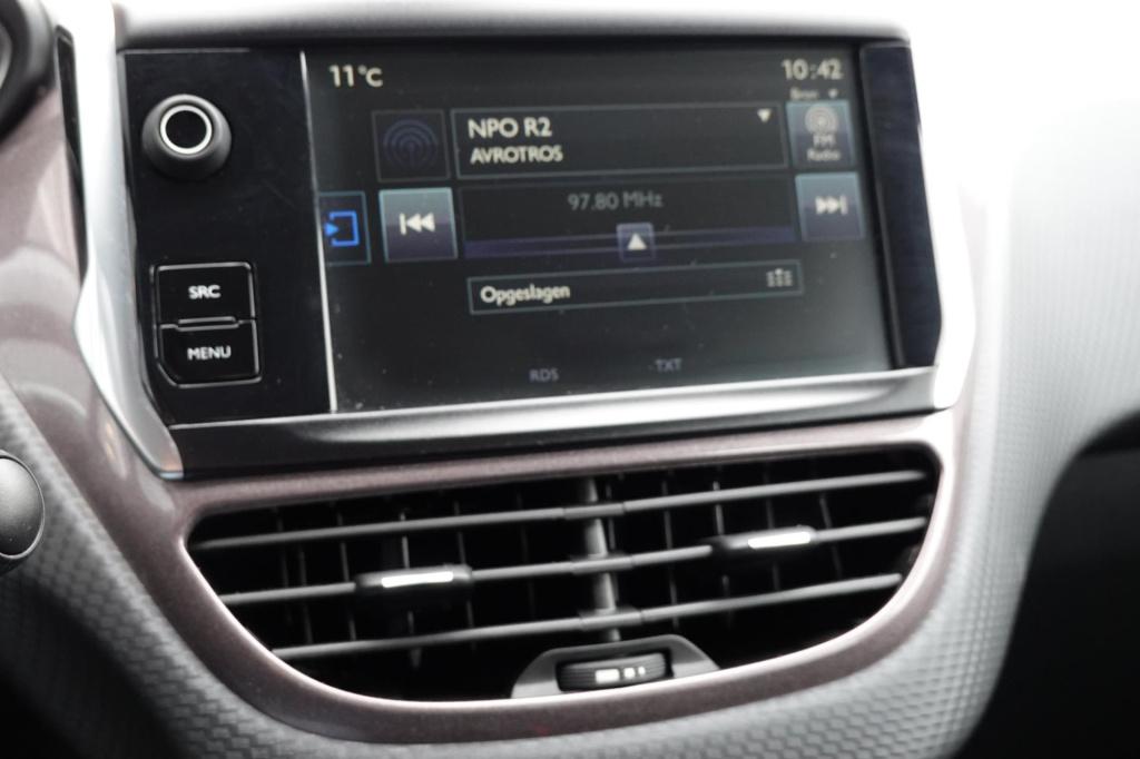 Peugeot 2008 1.6 vti active