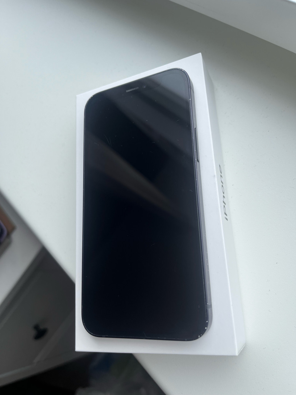 IPhone 12 mini - 64GB - goed werkend