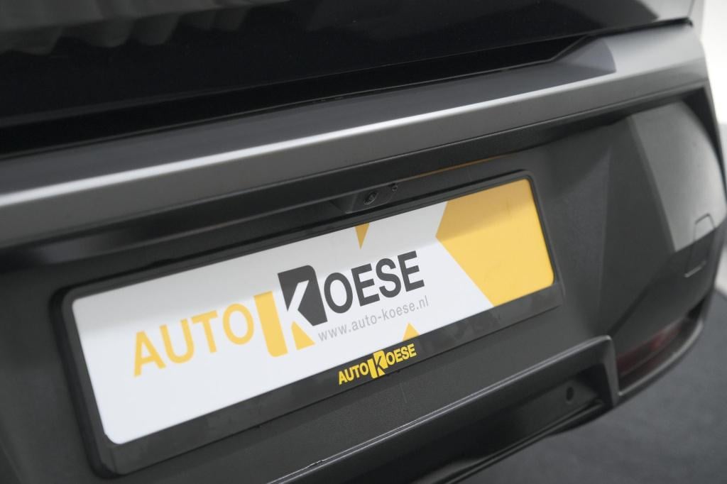 Peugeot 3008 1.2 hybrid 136 gt | adaptieve cruise control | camera | elektr