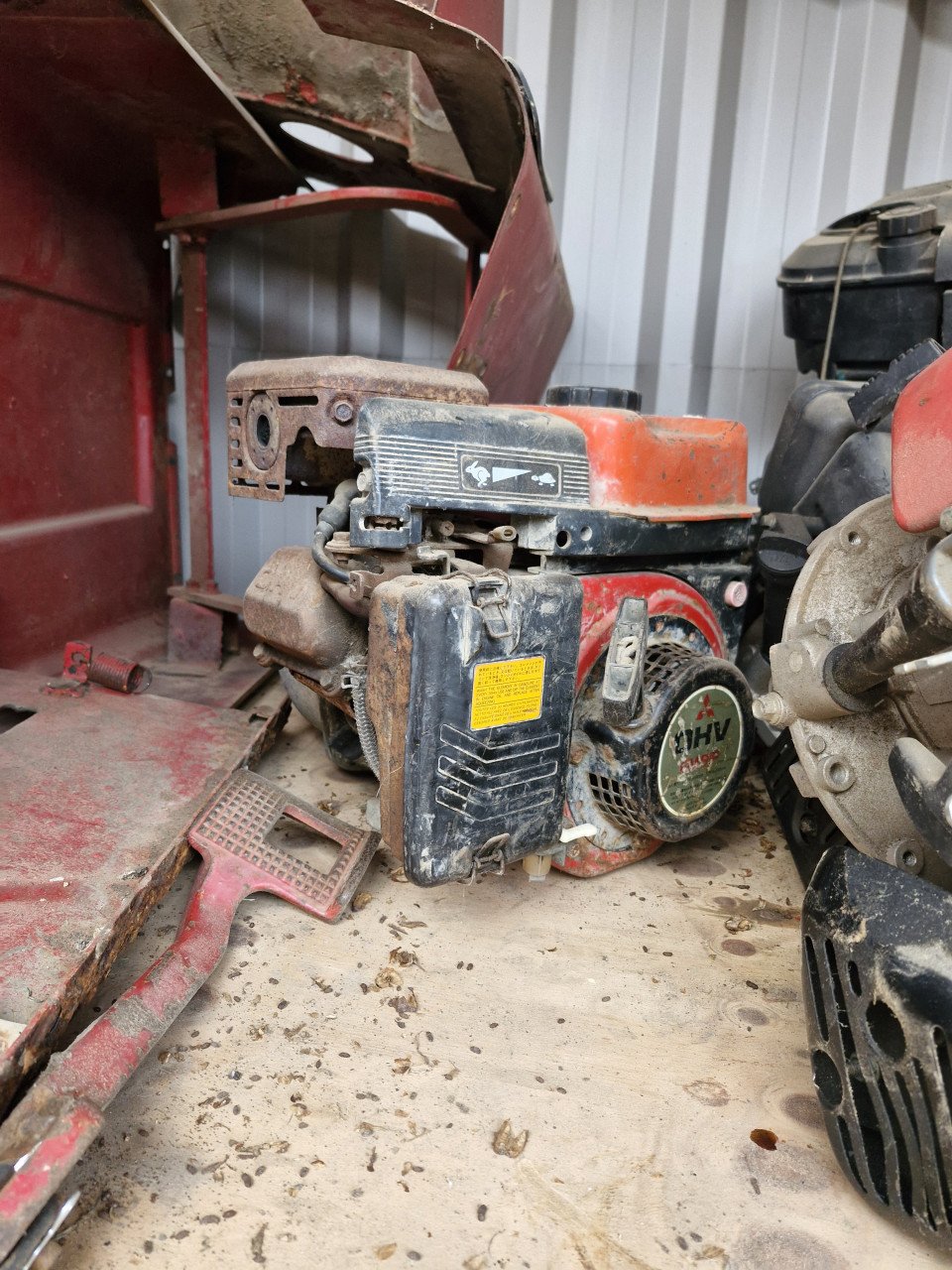 Te koop waterpomp op benzine