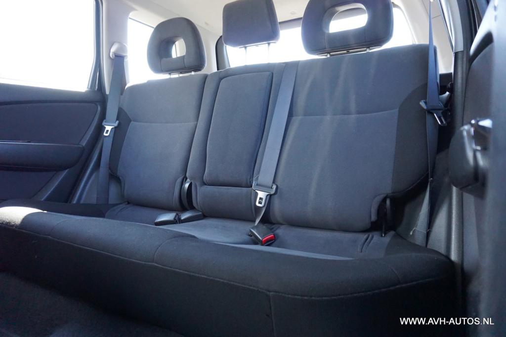 Mitsubishi Outlander 2.0 invite+