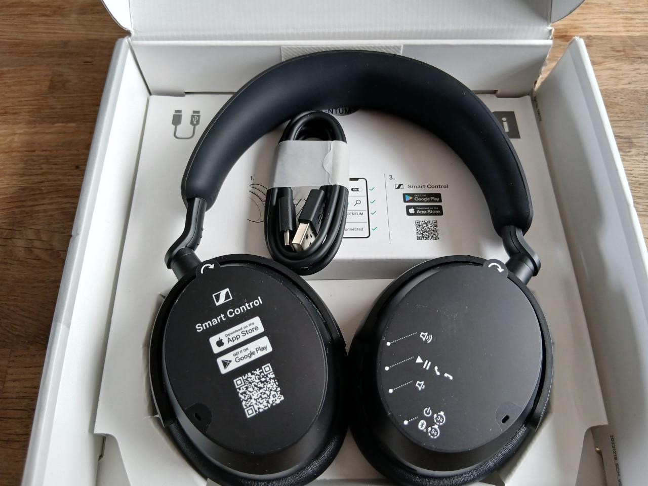 Sennheiser accentum wireless