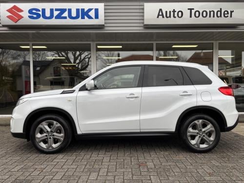 Suzuki Vitara automaat 1.6 exclusive/trekhaak/allseason banden