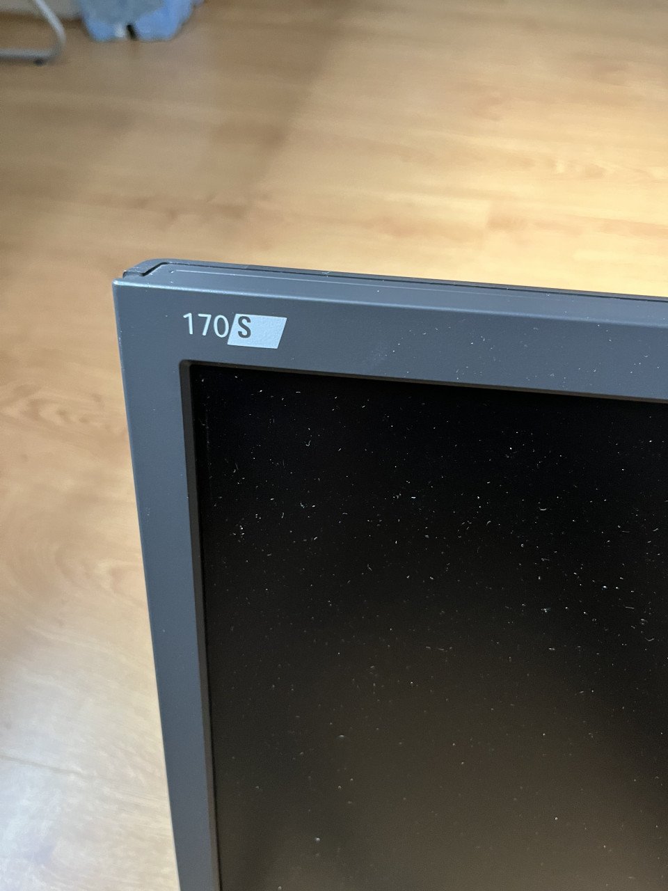 Philips LCD monitor, 17”