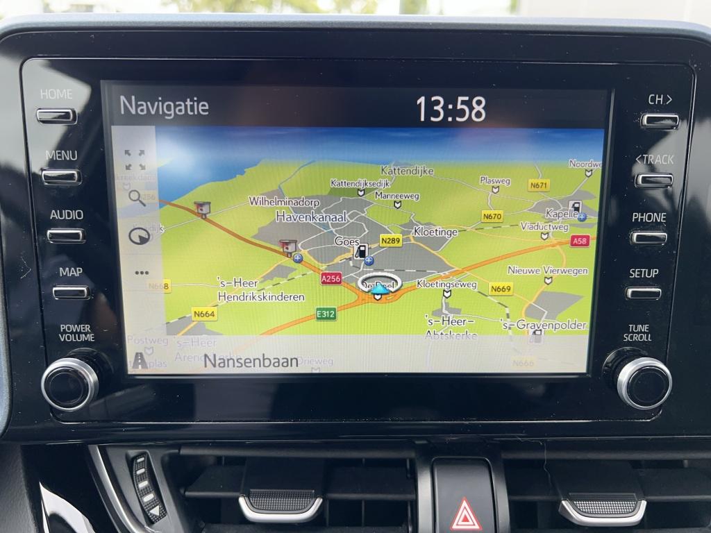 Toyota C-hr 1.8 hybrid dynamic