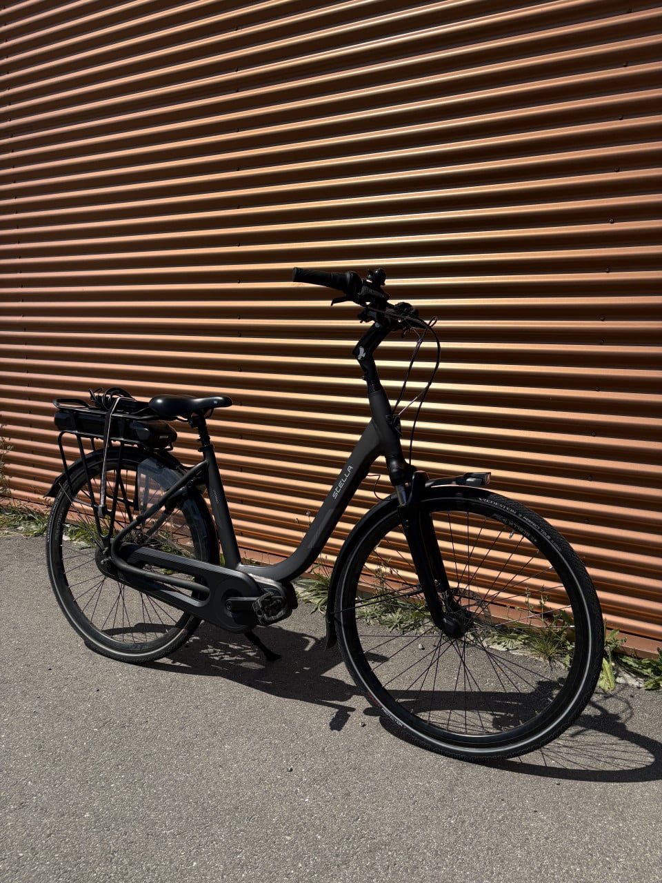 Prachtige Stella Livorno elektrische fiets met middenmotor