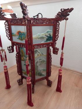 Chineese Hanglamp van rozenhout en handgeschilderd