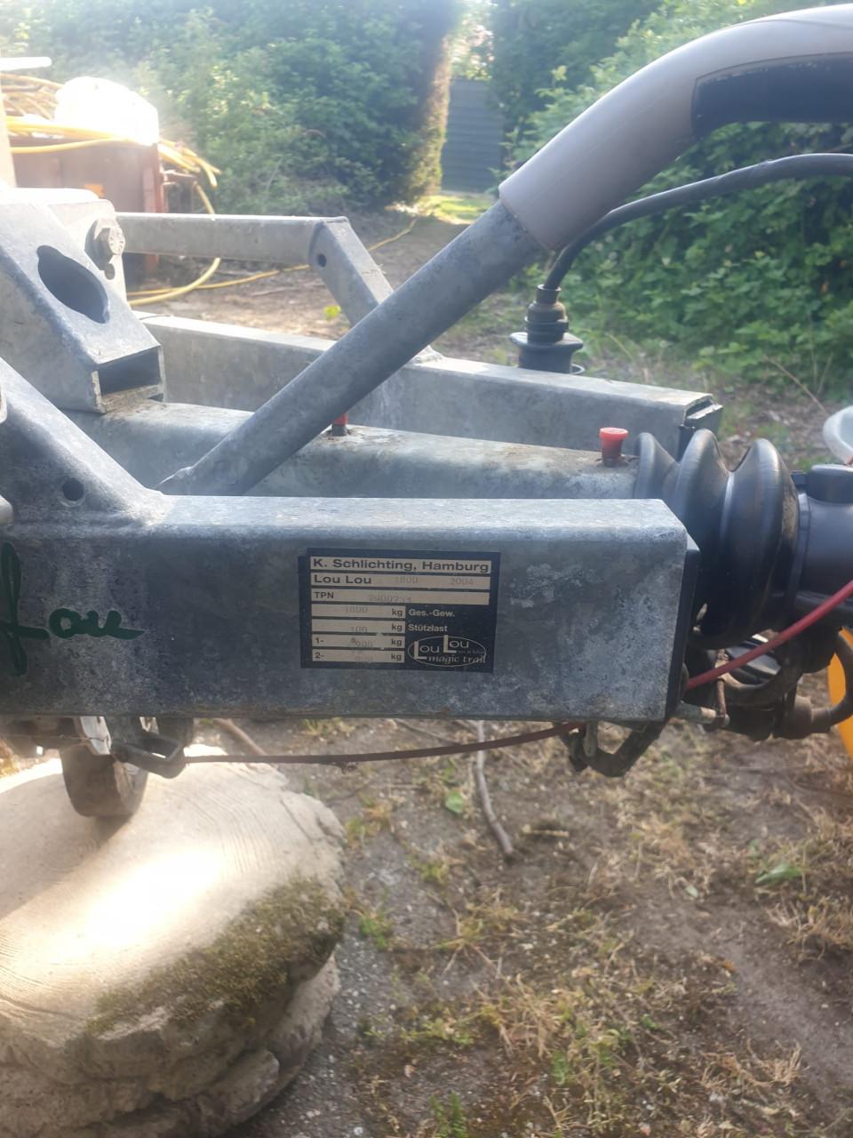 Quicksilver pilothouse 560 met 60 pk mercury + trailer bouwjaar 2003