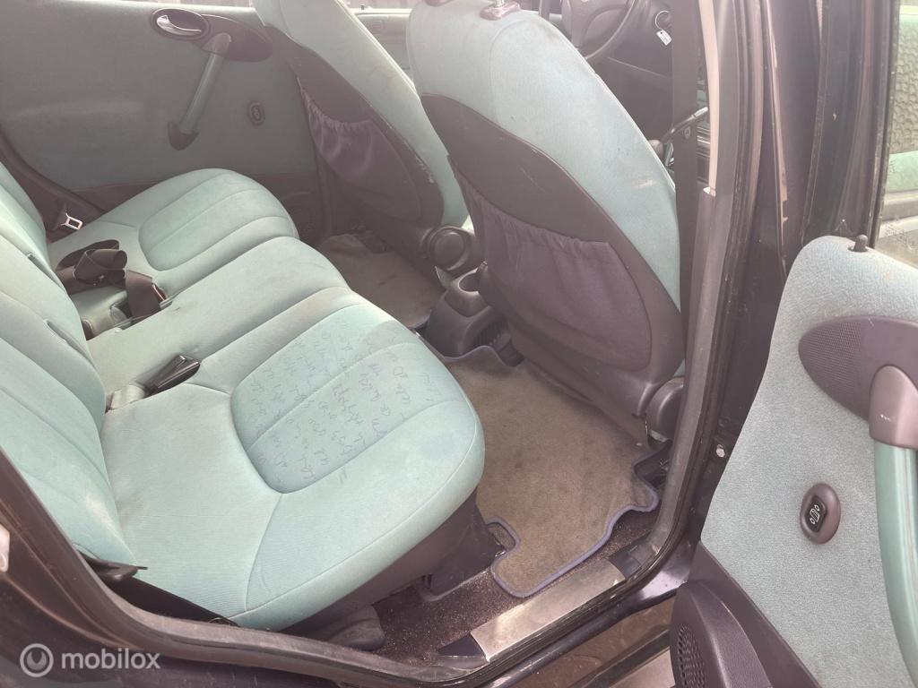 Mercedes-Benz A-Klasse 140 elegance