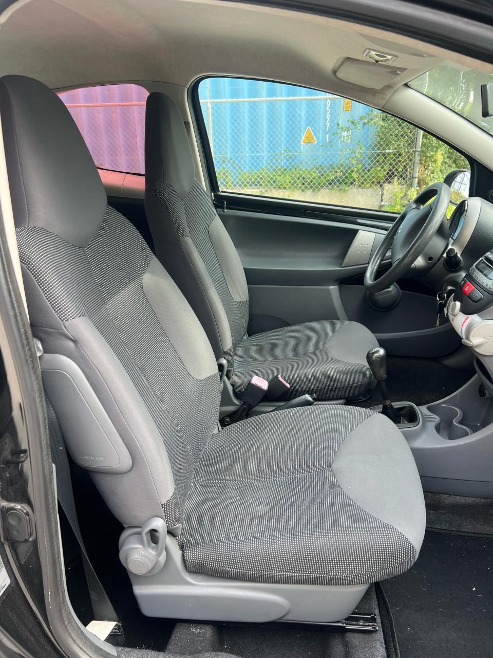 Peugeot 107 -1.0-12V XR 126.954km Jaar Apk