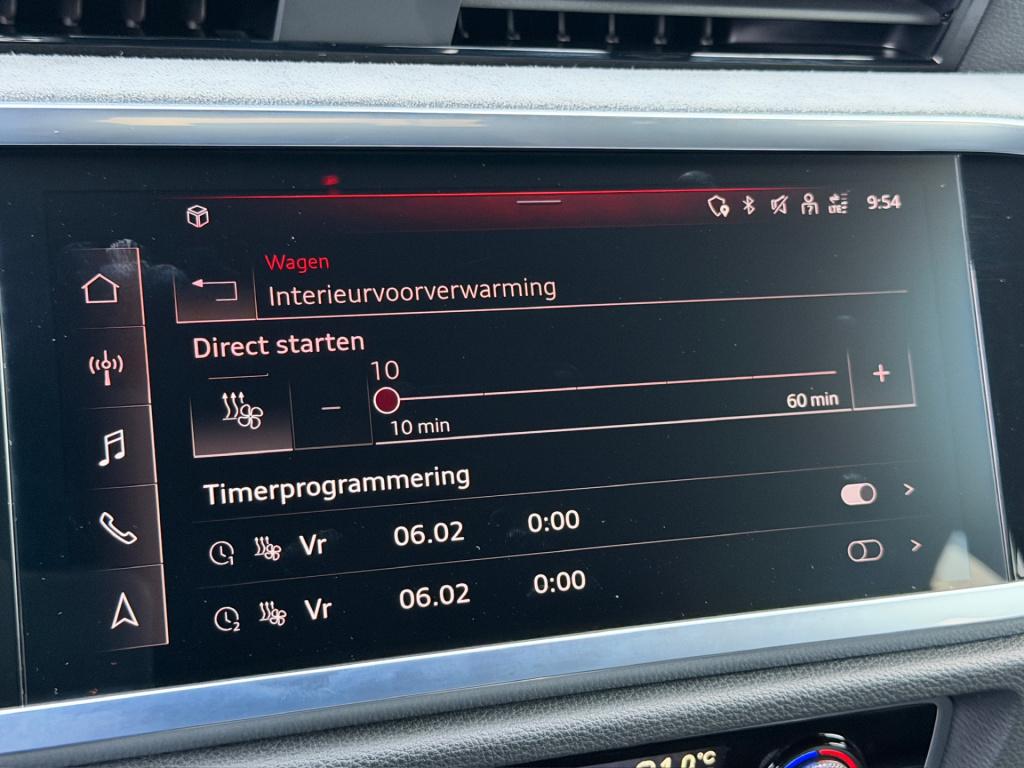 Audi Q3 sportback 35 tfsi 150pk s-tronic s-line | standkachel | black style