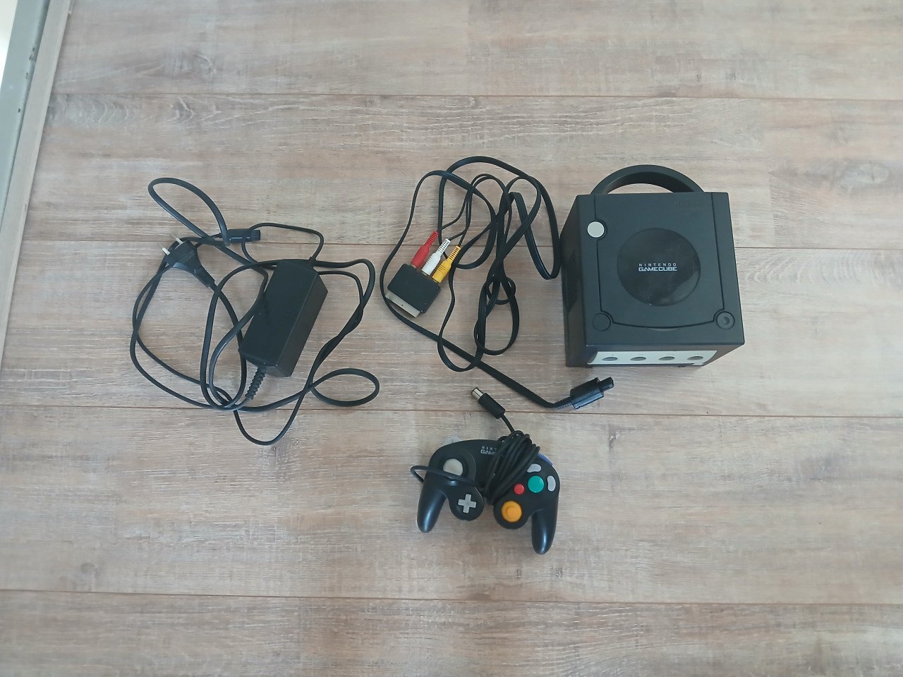 Nintendo gamecube met controller en kabels