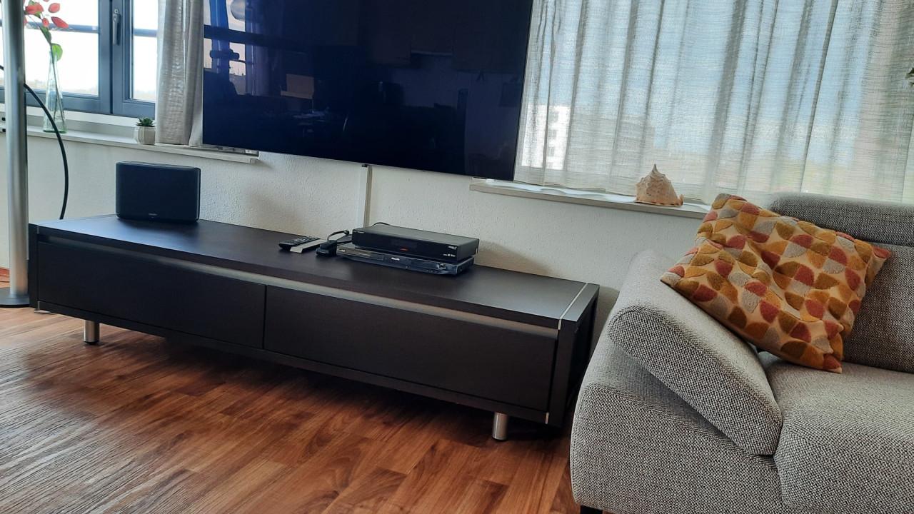 Tv-dressoir Lock, Mat gelakt wengé. L190 x D 55 x H 42 cm