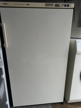 Bosch vrieskast 125x65x65 cm. Inhoud Vriezer 200 liter