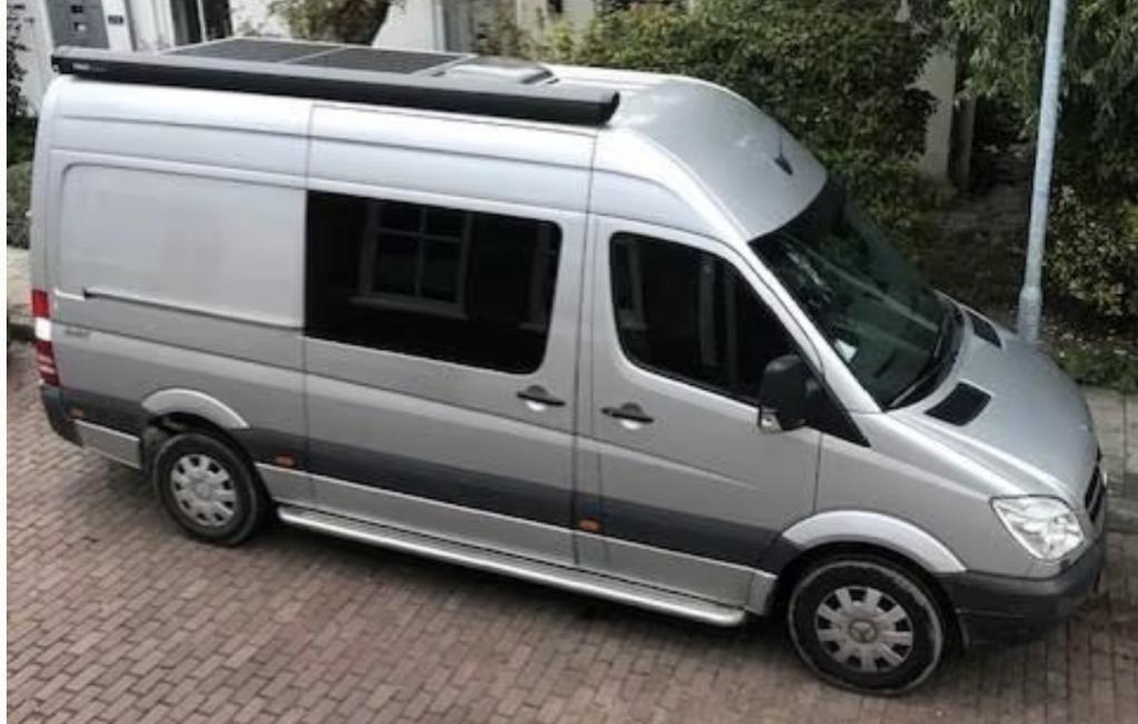 Mercedes-Benz Onbekend 906 ka 35 sprinter 318cdi mooi zelfbouw interieur.