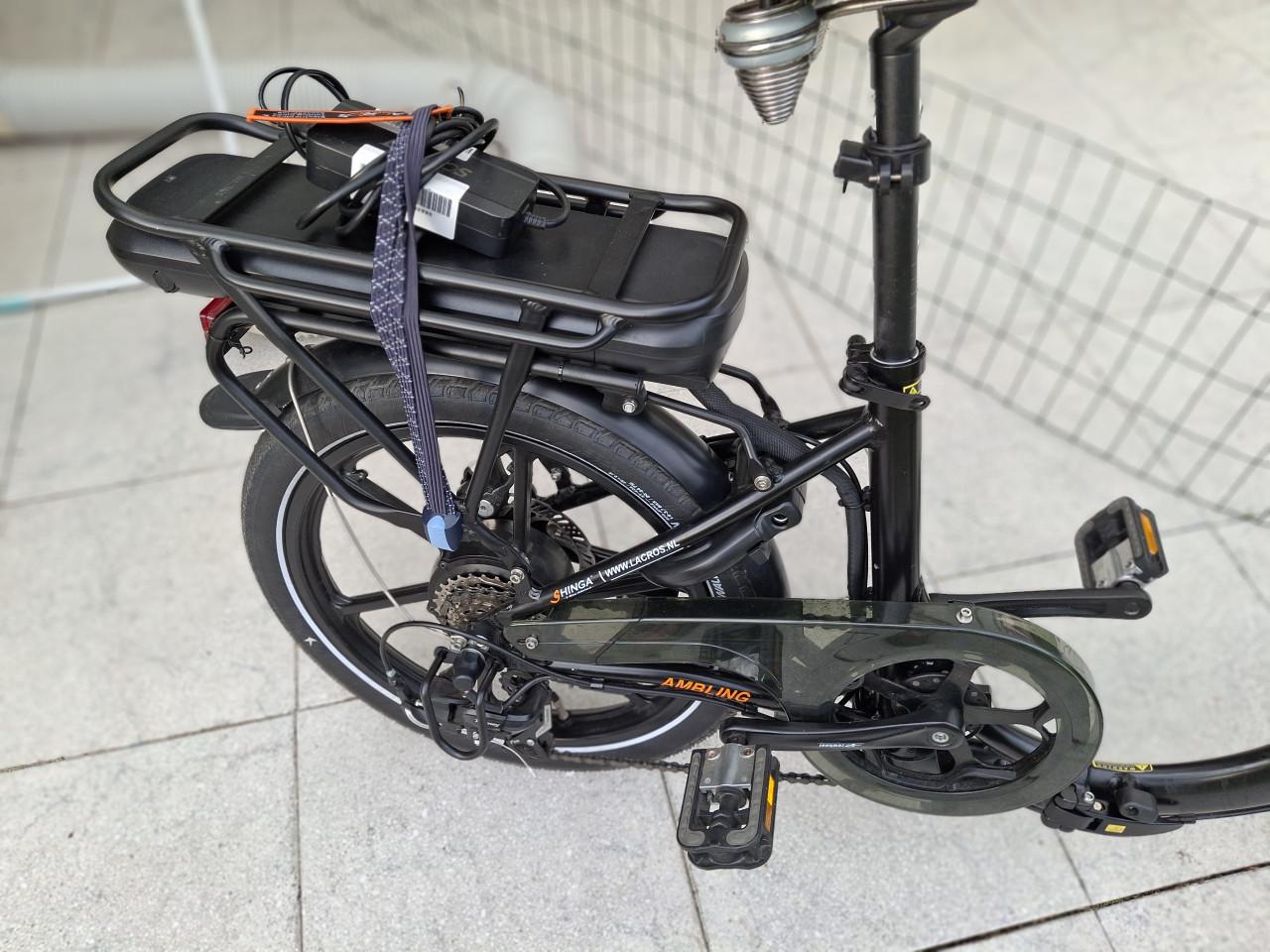 VOUW FIETS  LACROS I BIKE, NW STAAT 127 KM .. VERKOCHT;;