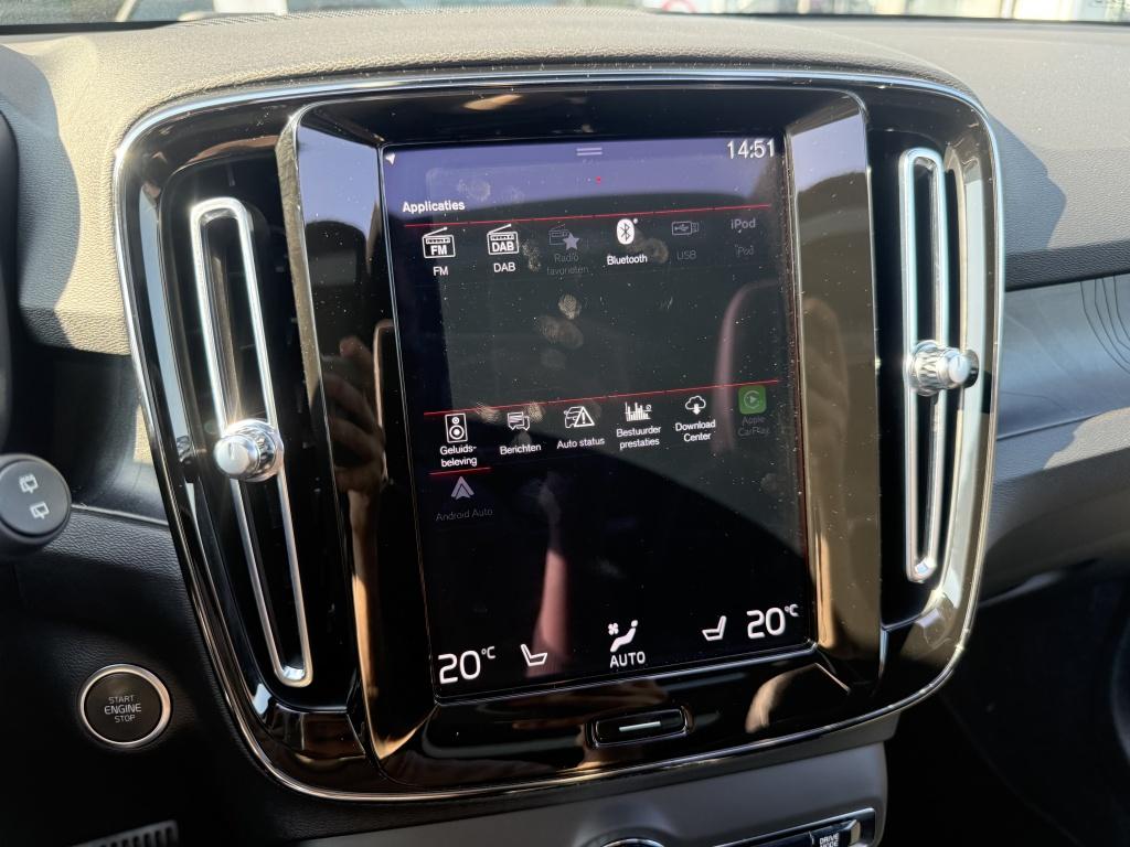 Volvo XC40 t5 262pk recharge ultimate dark| panodak| trekhaak| adap.cruise|