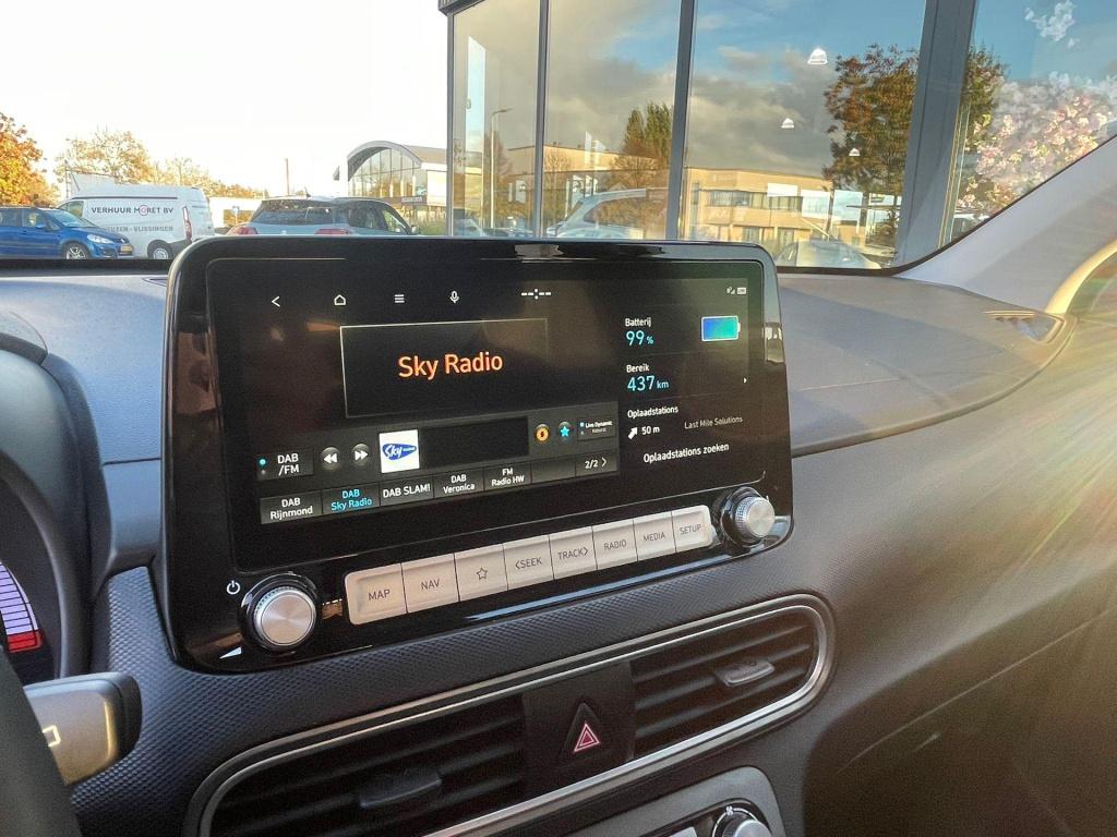 Hyundai Kona ev premium 64 kwh