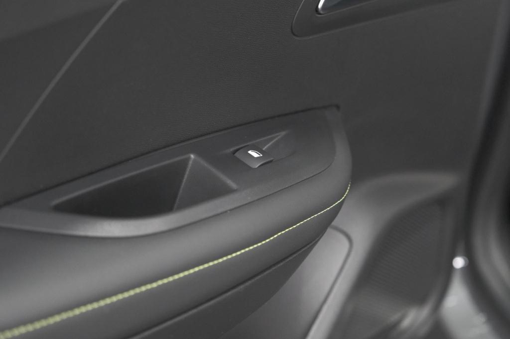 Peugeot 2008 puretech 130 eat8 gt | 360 camera | stoelmassage | adaptieve c