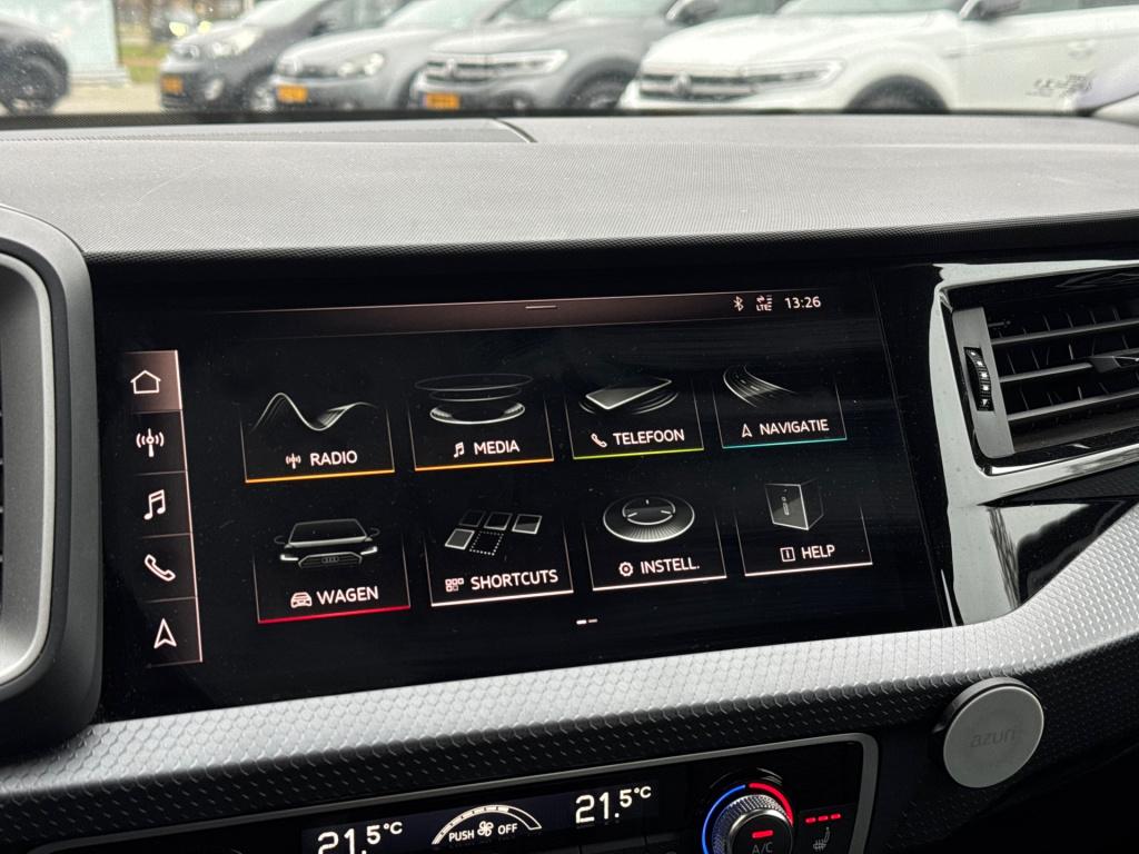 Audi A1 Sportback 35 tfsi 1.5 * 150pk! * navigatie * cruise control *stoelv