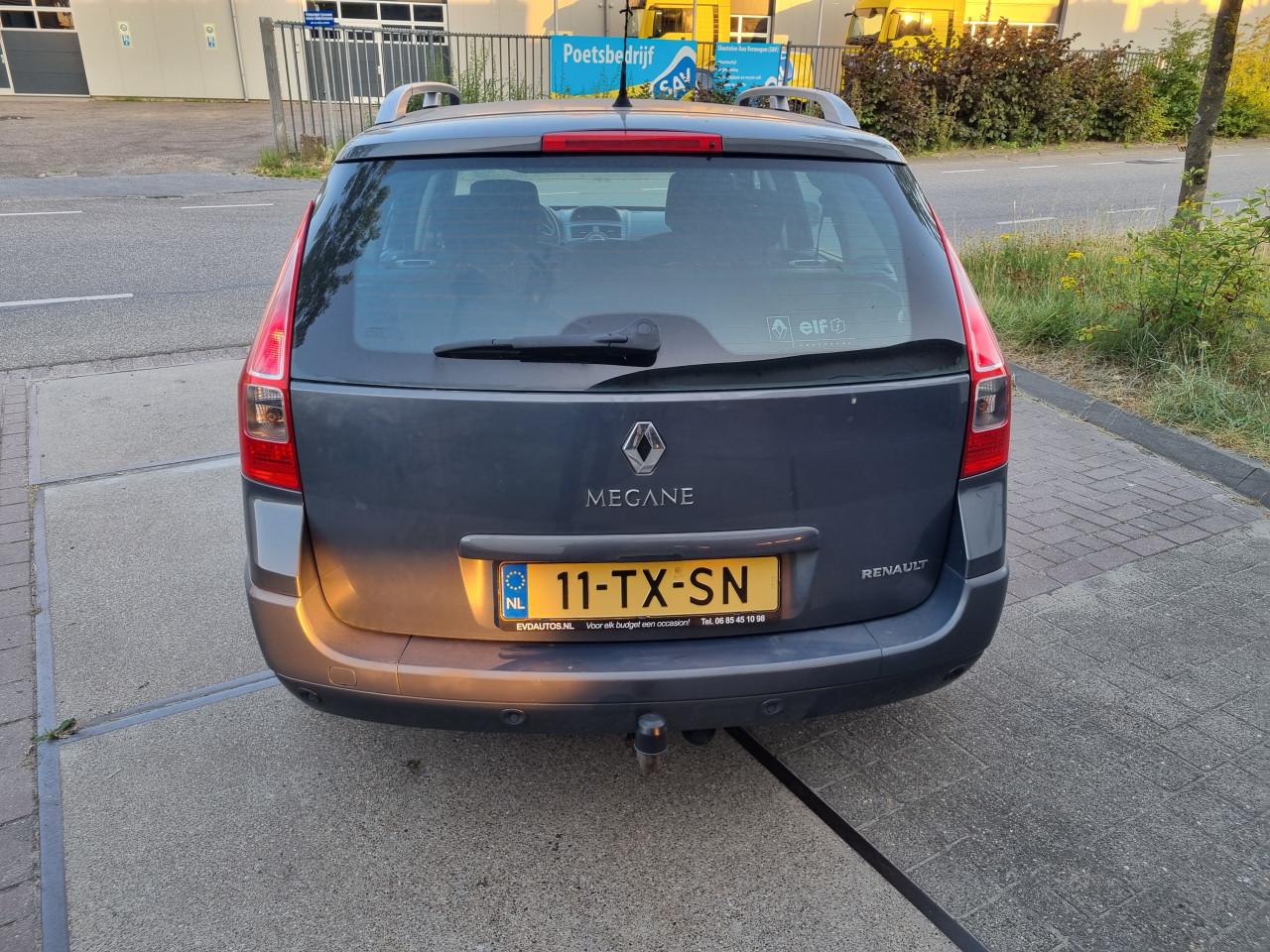 Renault Mégane Grand Tour 2.0-16V Privilège | 2e Eigenaar | Trekhaak