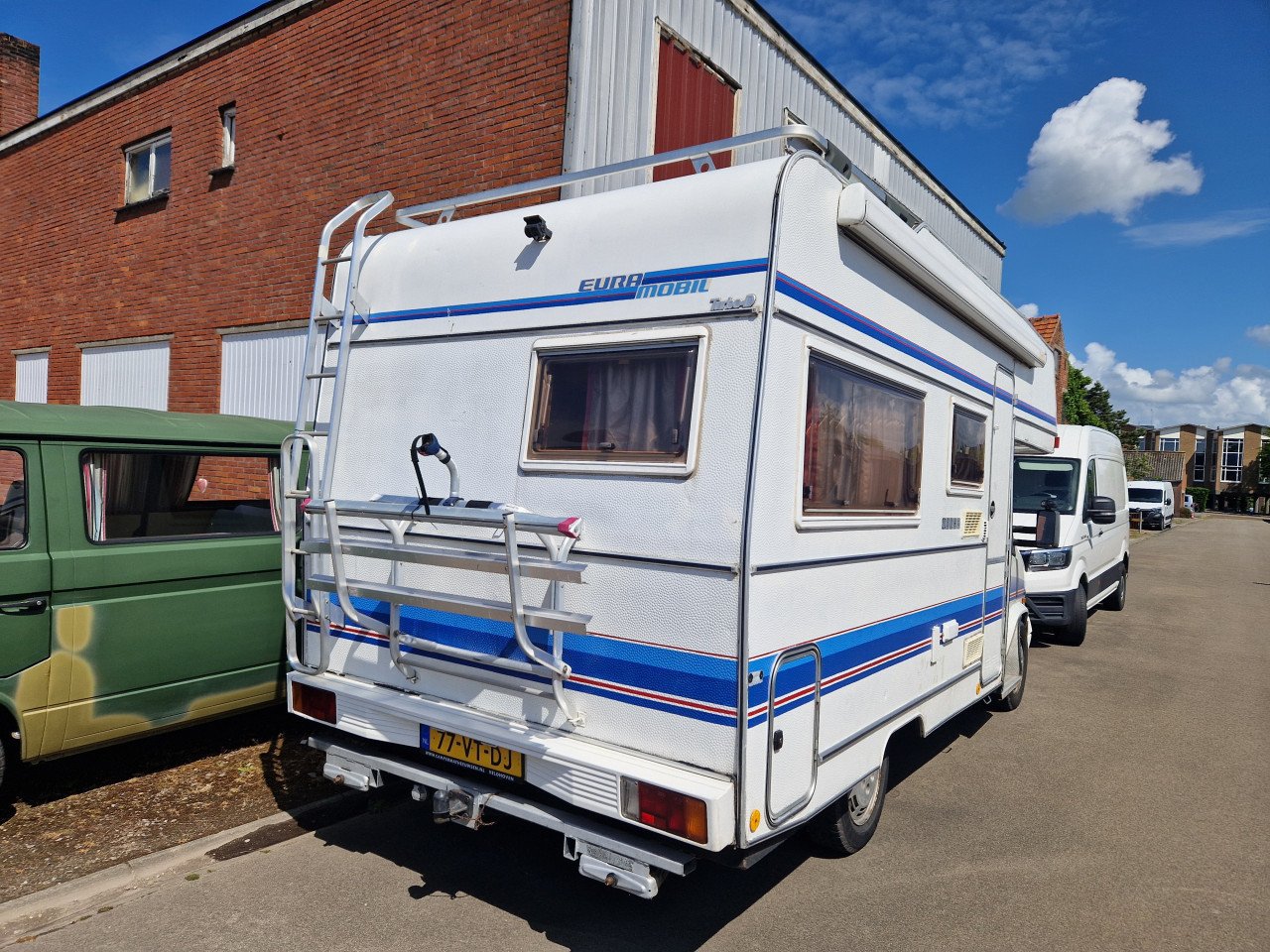 Keurig nette Fiat 290 camper
