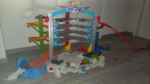 Hotwheel garage en toebehoren