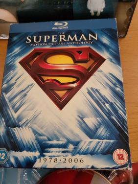 Superman box 8x bleu ray