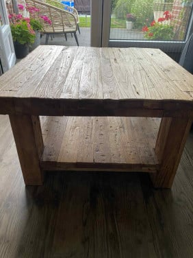 Houten salontafel, gerecycled hout, robuust