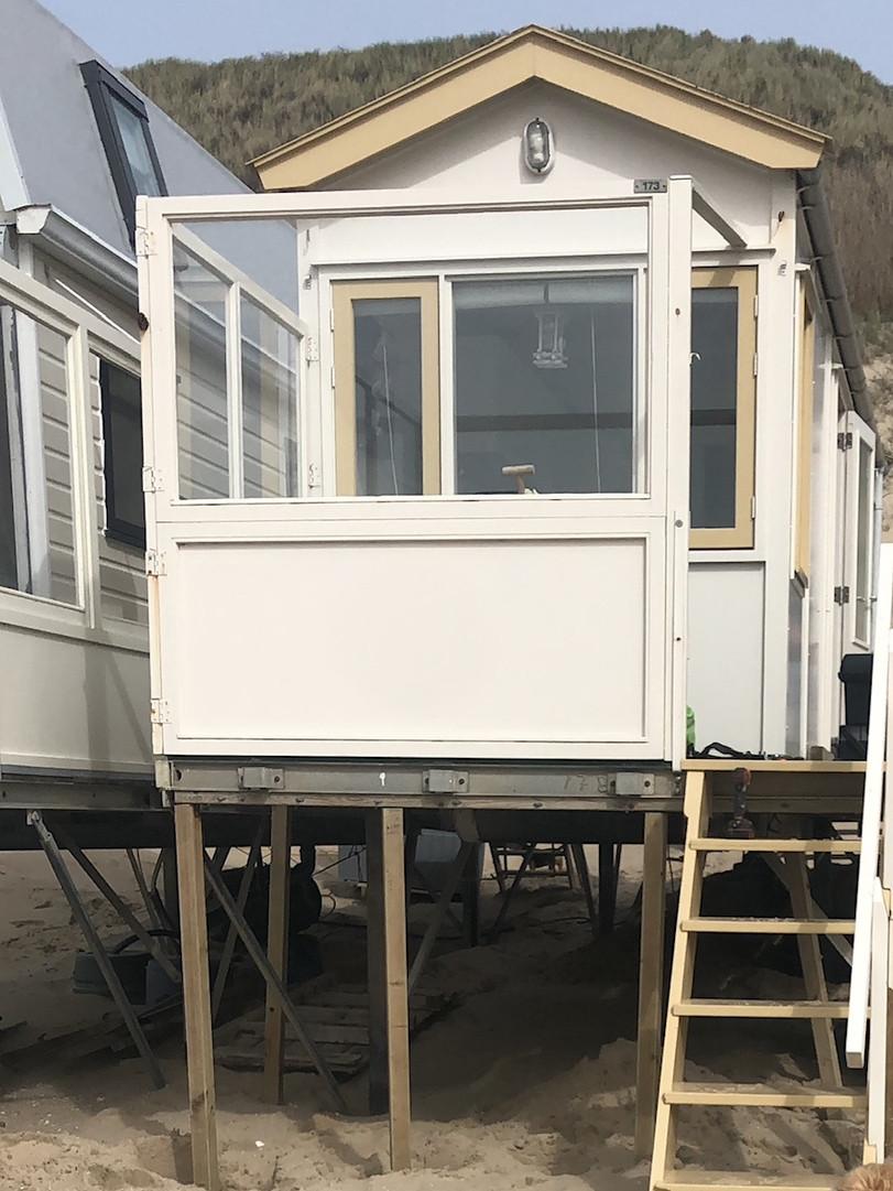 Strandhuis ( GERESERVEERD)