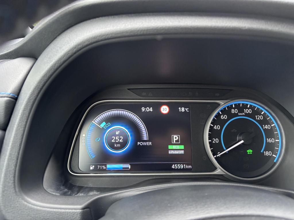 Nissan Leaf e+ n-connecta 62 kwh
