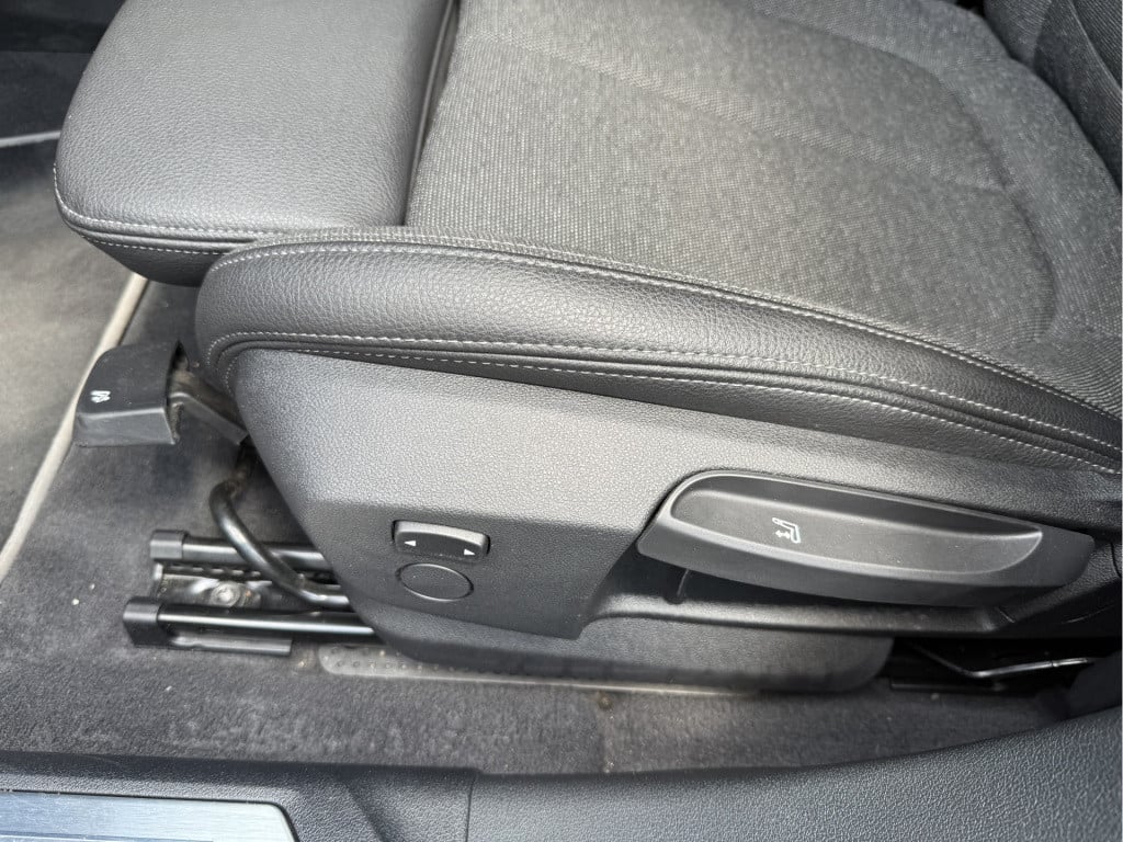 BMW 1 Serie 118i 140pk executive sportline 5-drs