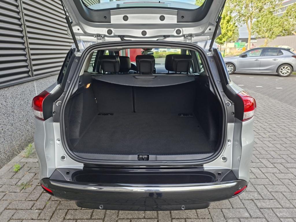 Renault Clio estate 0.9 tce intens