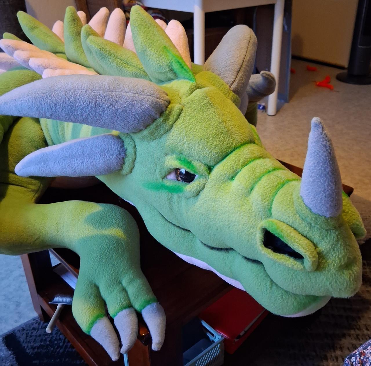 XXL draak 250cm knuffel handgemaakt!