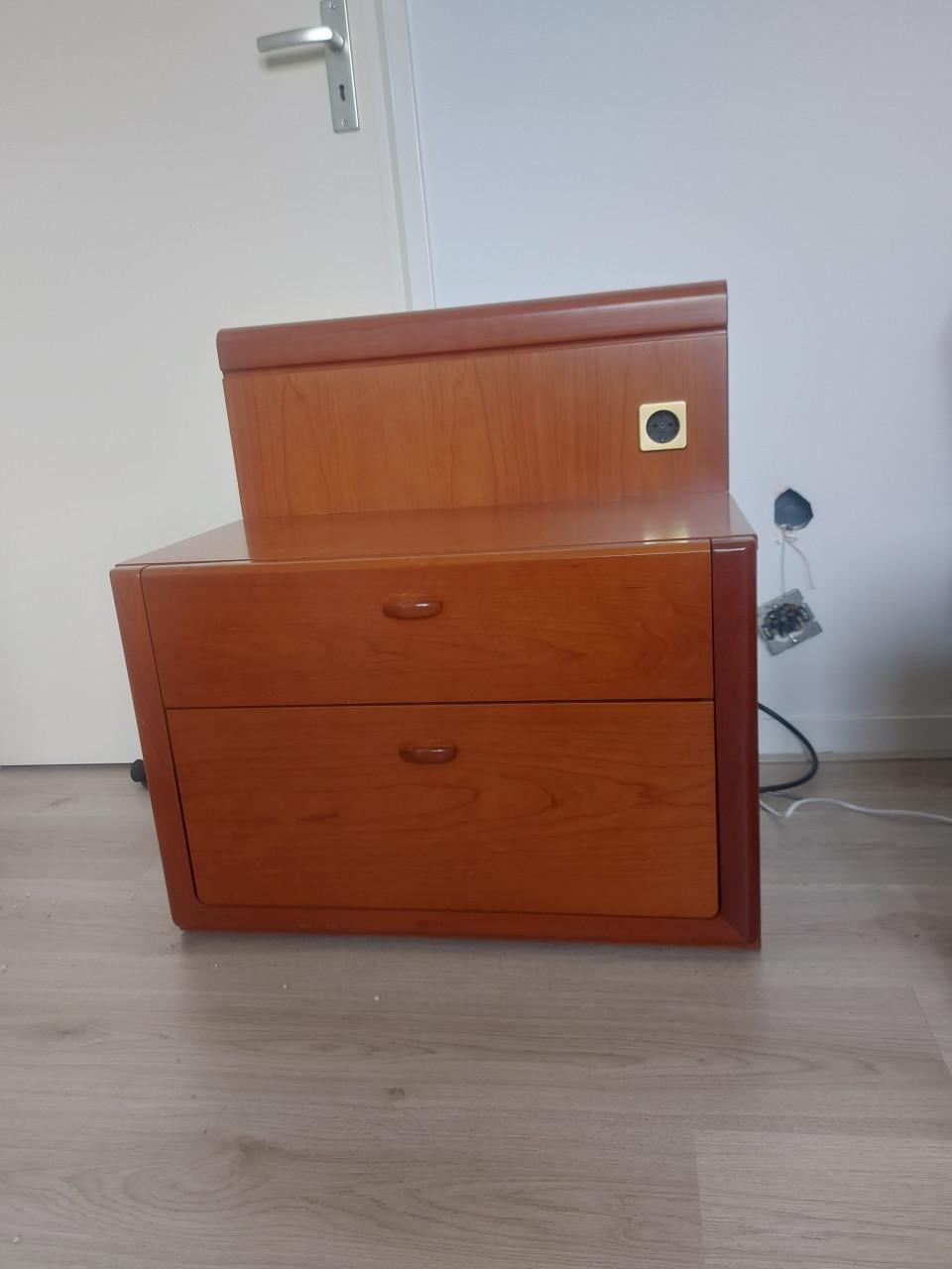 Ledikant 2 persoons met nachtkastjes