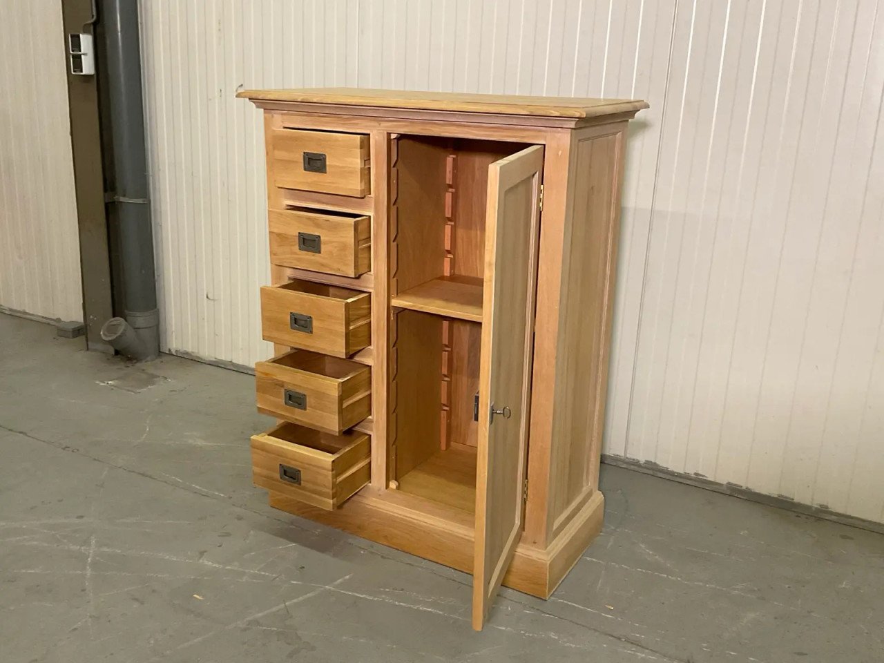 Nieuwe Opbergkast eikenhout 127x100x45