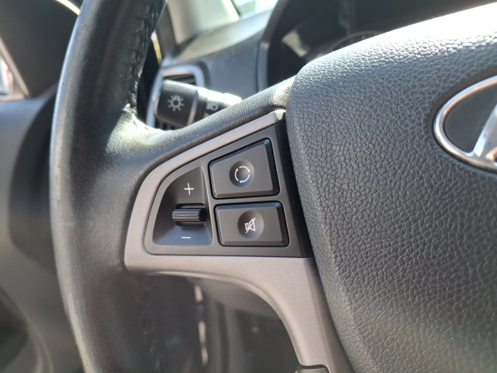 Hyundai I 20 1.2 hp i-motion 5-deurs | airco | trekhaak