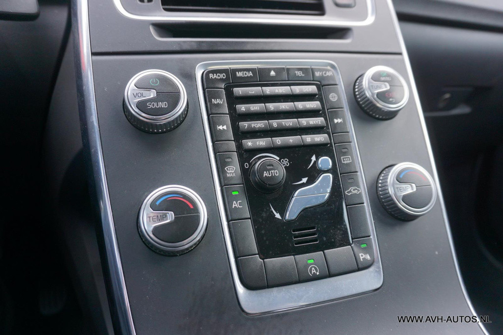Volvo V60 1.6 d2 r-design
