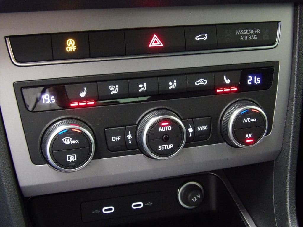 Seat Ateca 1.5 ecotsi 150pk fr