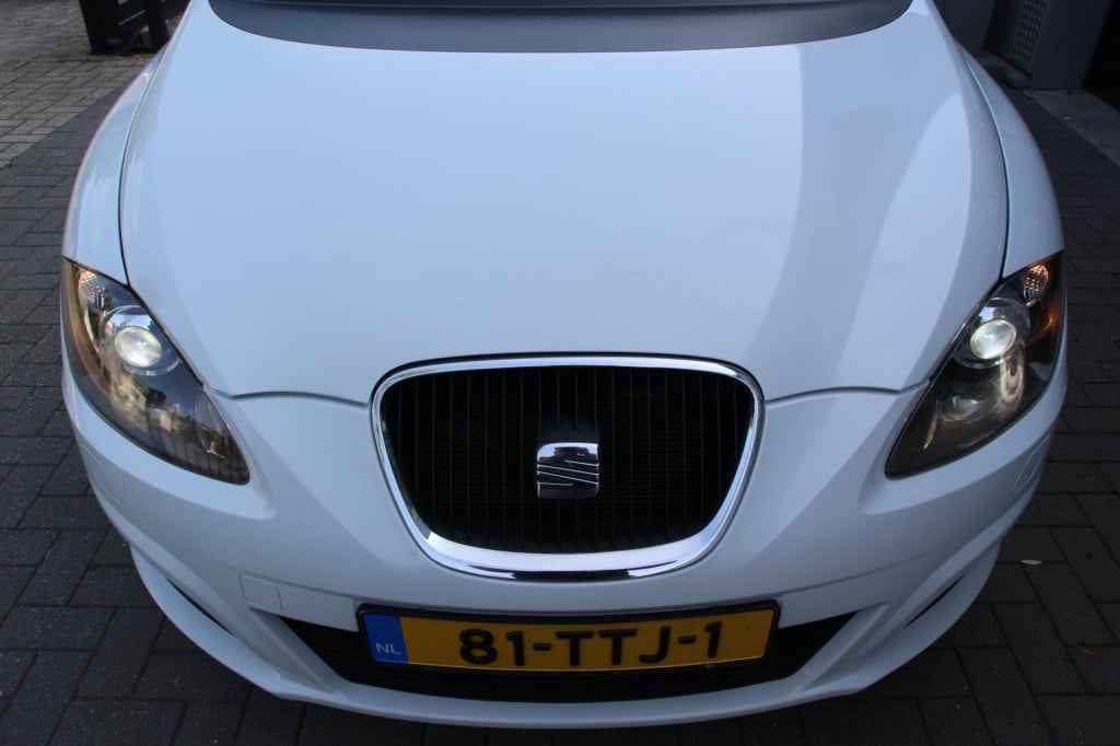 Seat Leon 1.2 tsi copa - leder - schuifkantel - trekhaak - xenon - pdc - na