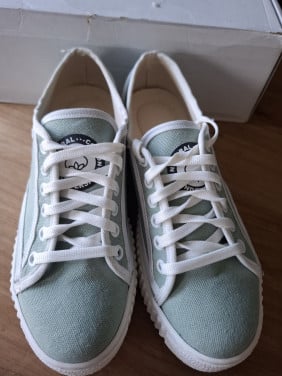Sneakers groen wit maat 39