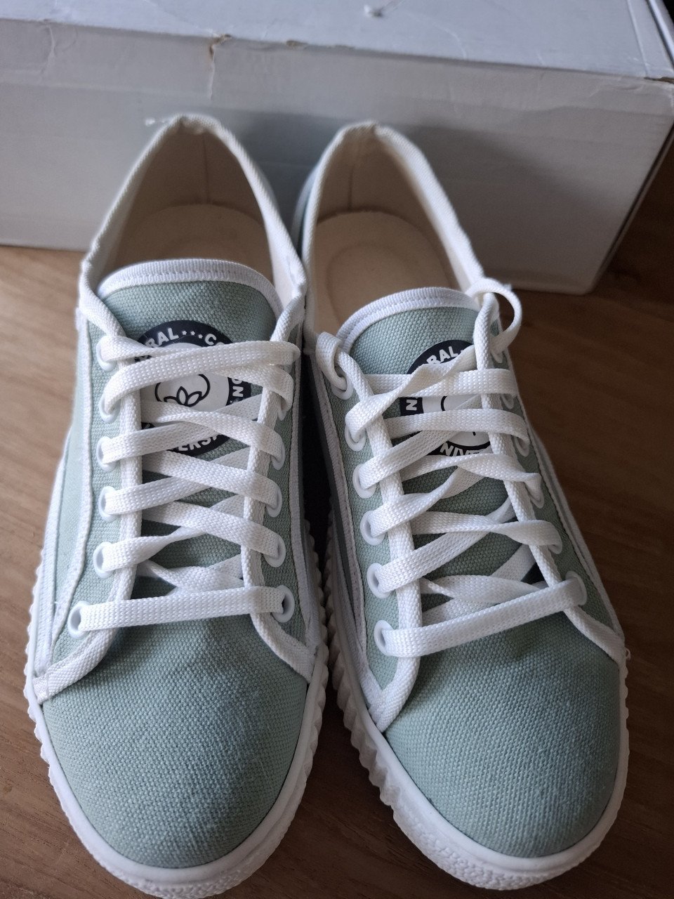 Sneakers groen wit maat 39