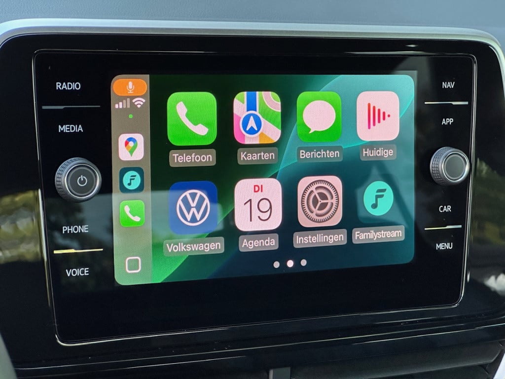 Volkswagen T-roc 1.5 tsi 150pk dsg r-line | camera | keyless | elek. achter