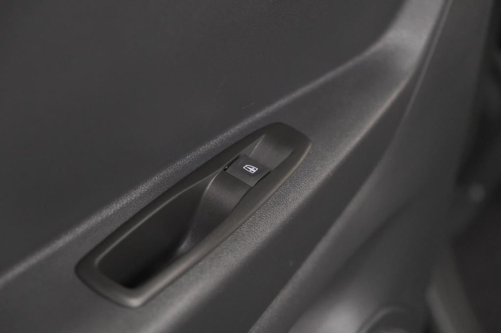 Renault Captur tce 90 limited | trekhaak | navigatie | parkeersensoren