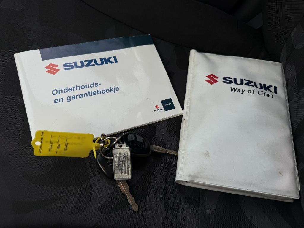 Suzuki Alto 1.0 exclusive