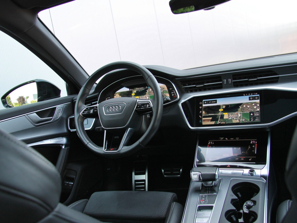 Audi A6 avant 55tfsi e hybrid 367pk quattro competition s-line | pano dak |