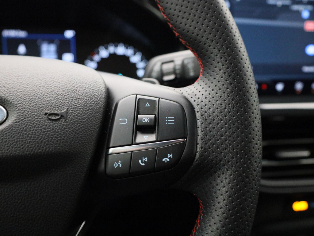 Ford Focus st line | automaat | climate control | cruise control | navigati