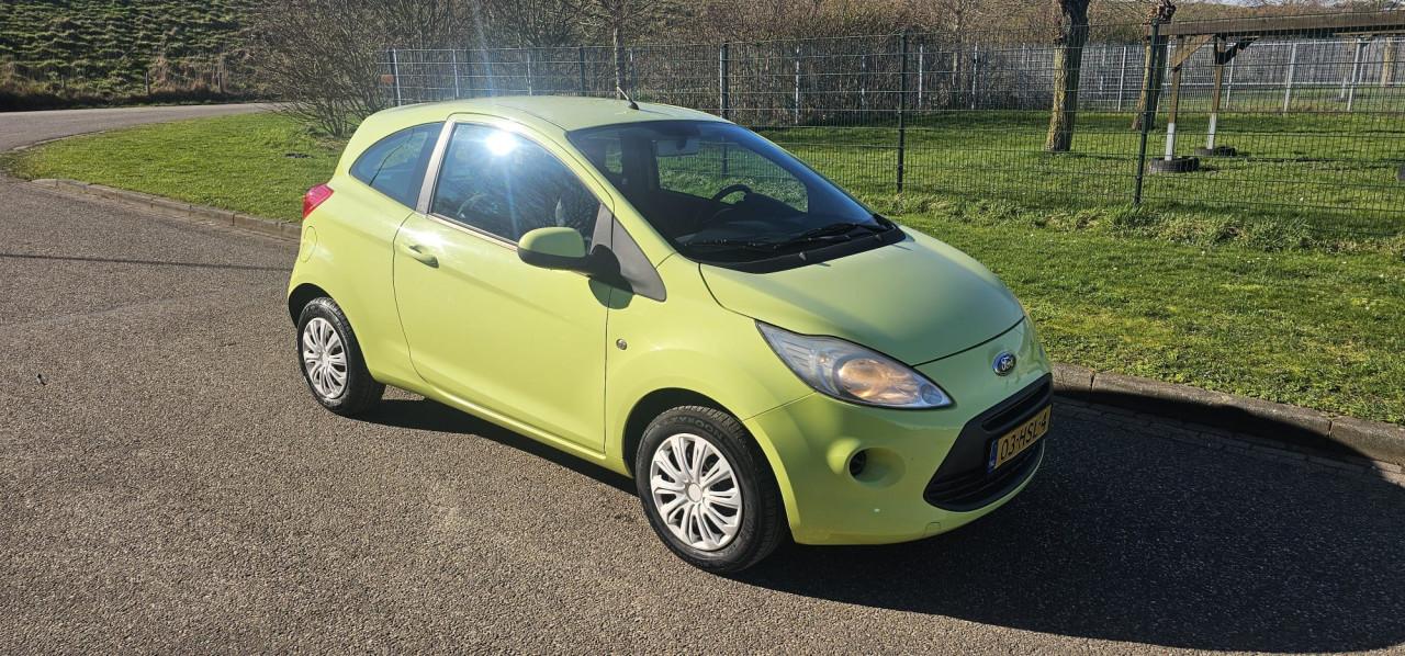 Ford Ka 1.2 Trend  Voljaar apk bij aflevering!