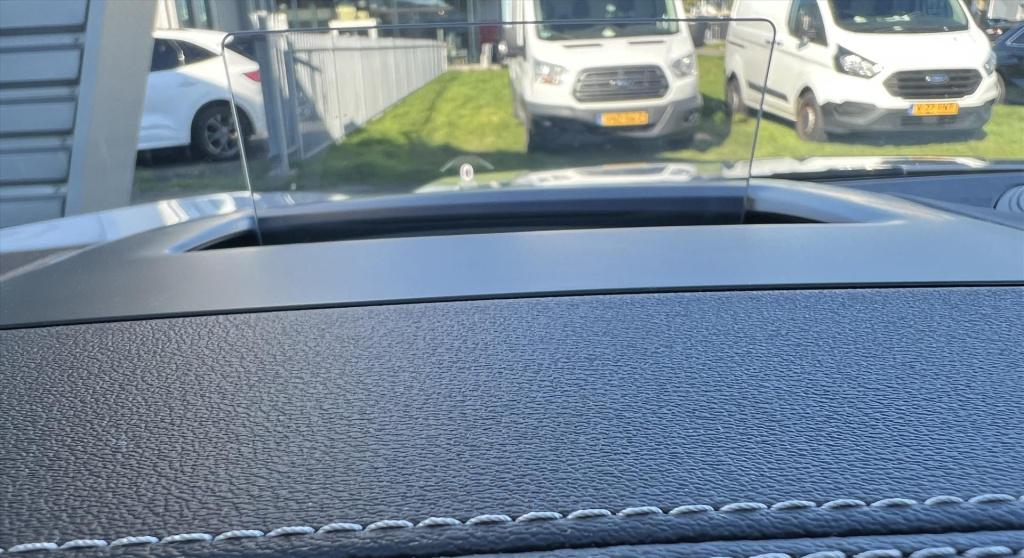 Ford Kuga 2.5 phev e-cvt 225pk vignale , trekhaak , winterpack met voorruit